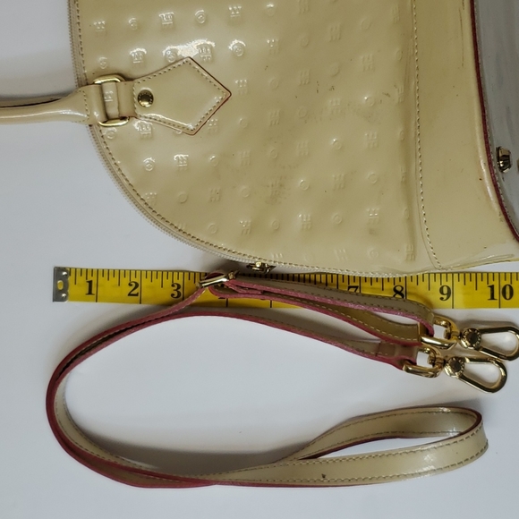 Beige Arcadia Genuine Patent Leather Shoulder Crossbody  Bag Top Zip - Picture 8 of 8